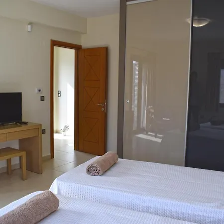 Four Seasons Homes Σπίτι διακοπών Σταλός