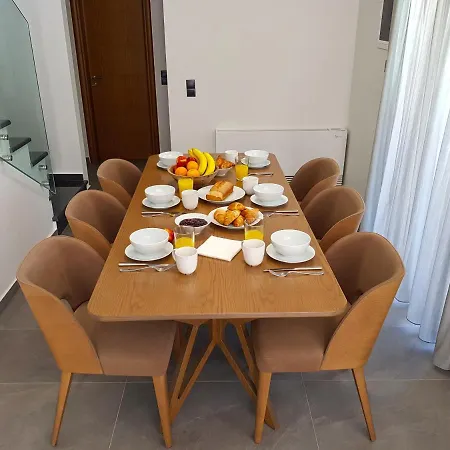 Four Seasons Homes