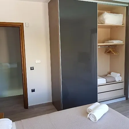 Σπίτι διακοπών Four Seasons Homes